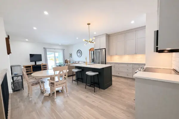 20 Silver Creek RD, Huron East, ON N0K 1W0