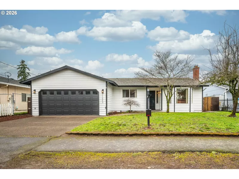 11223 SE Clinton ST, Portland, OR 97266