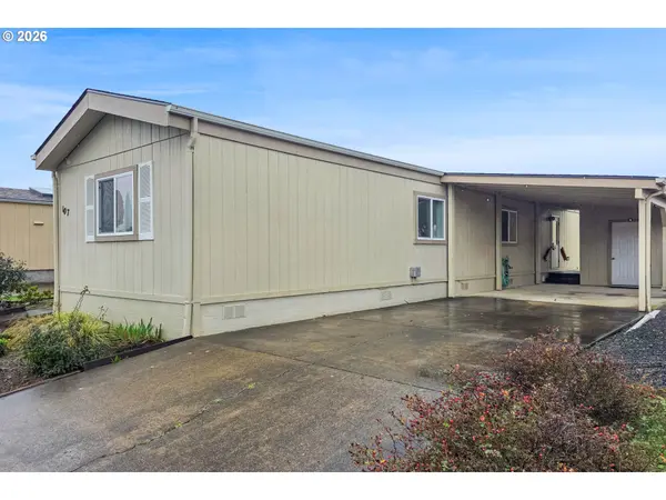 700 N MILL ST #107, Creswell, OR 97426