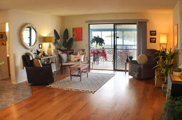 676-B WAINAKU ST, Hilo, HI 96720