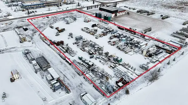 53 McKenzie DR, Rural Red Deer County, AB T4S 2H4