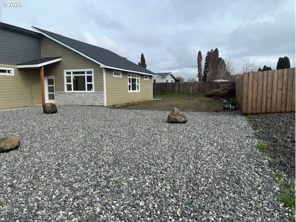 332 Lolly Lane, Dallesport, WA 98617