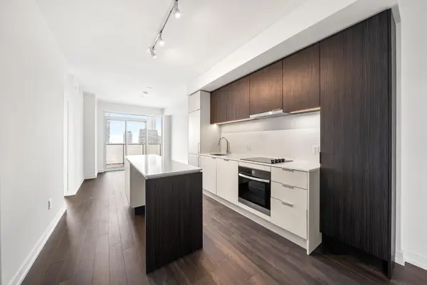 89 Church ST #1907, Toronto C08, ON M5C 2G3