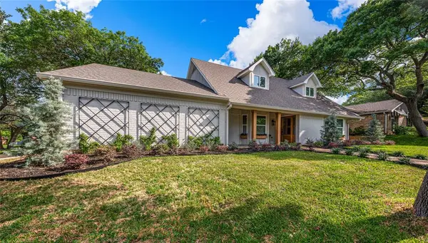 Woodway, TX 76712,9916 Sandalwood Drive