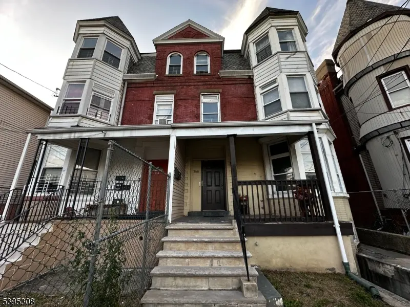 366 Summer Ave, Newark City, NJ 07104