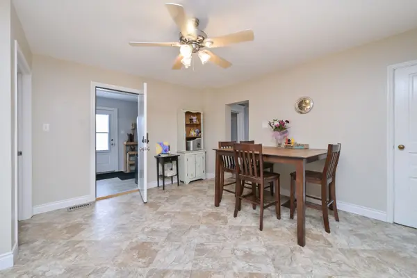 48 Caroline ST W, Clearview, ON L0M 1G0