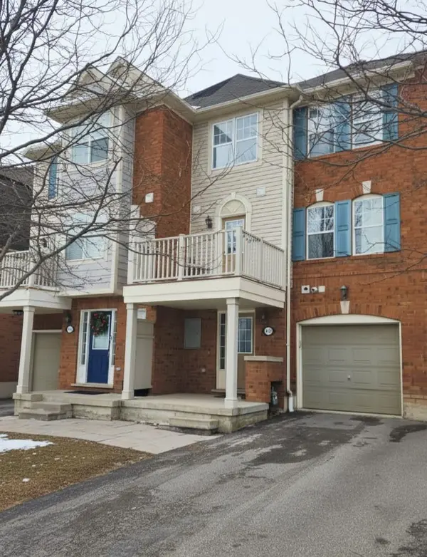 3165 Stornoway CIR, Oakville, ON L6M 5H8