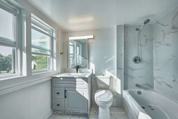 15946 County RD #2 Unit (C), Brighton, ON K0K 1H0