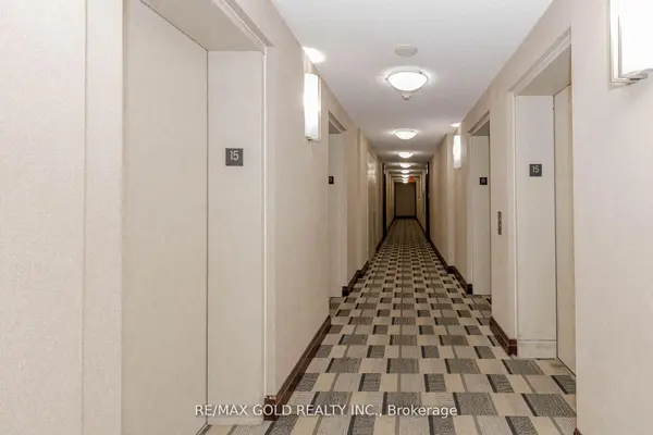 208 Enfield PL #1507, Mississauga, ON L5B 0B8