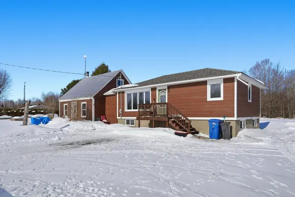 389 Concession 7 RD, Alfred And Plantagenet, ON K0B 1A0