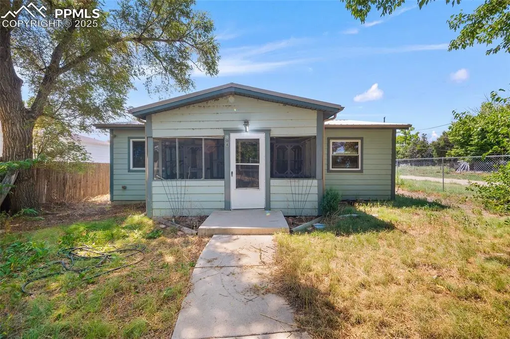 108 N Schuyler AVE, Olney Springs, CO 81062