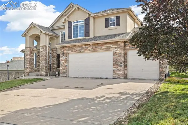 1700 Peninsula CIR, Castle Rock, CO 80104