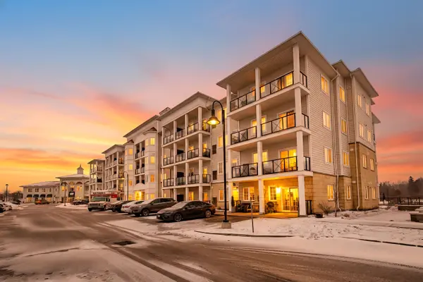 80 Shipway AVE #107, Clarington, ON L1B 0B6