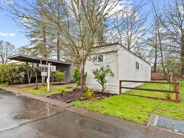 Carlton, OR 97111,500 N GILWOOD ST #5