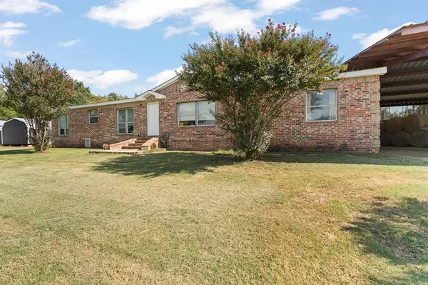 7200 S Highway 171, Grandview, TX 76050