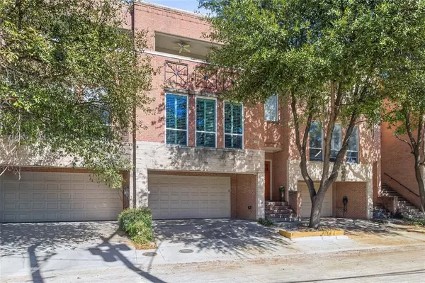 Dallas, TX 75204,1516 Pecos Street