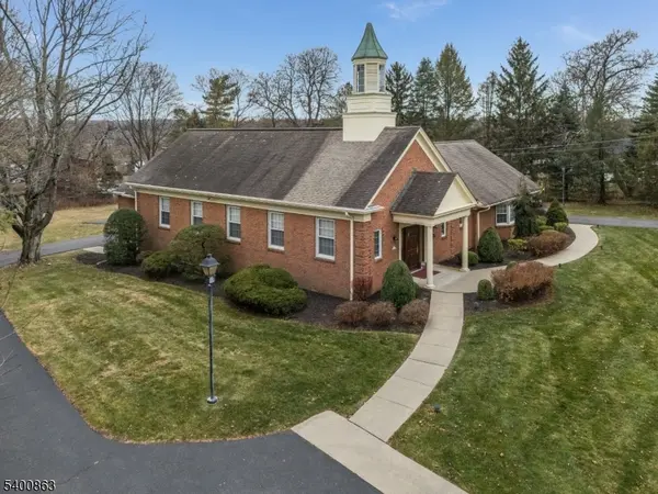 16 Harrison Street, Clinton Twp., NJ 08809