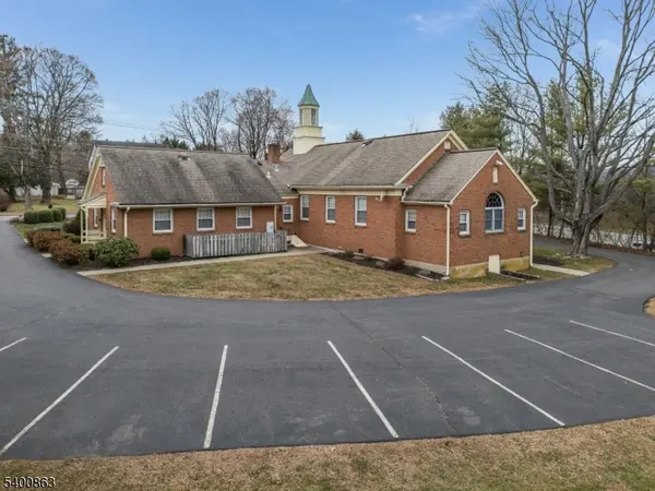 16 Harrison Street, Clinton Twp., NJ 08809