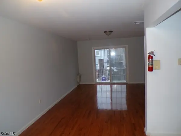 439 South 11th Street #2, Newark City, NJ 07103