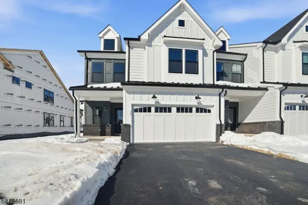 18 Whitaker Ln, Far Hills Boro, NJ 07931