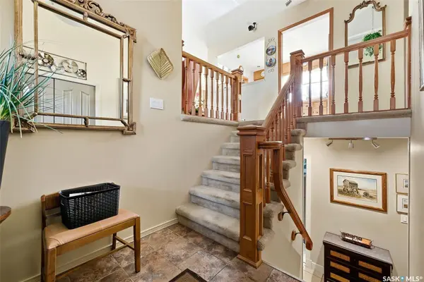 142 Green Meadow ROAD, Regina, SK S4V 0A8