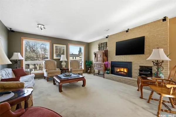 142 Green Meadow ROAD, Regina, SK S4V 0A8