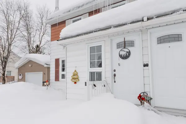 89 Devonshire ST, Kapuskasing, ON P5N 1C7