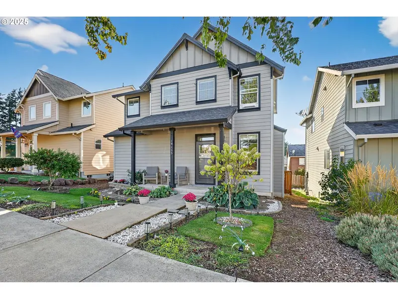 19135 VILLAGE BLVD, Sandy, OR 97055