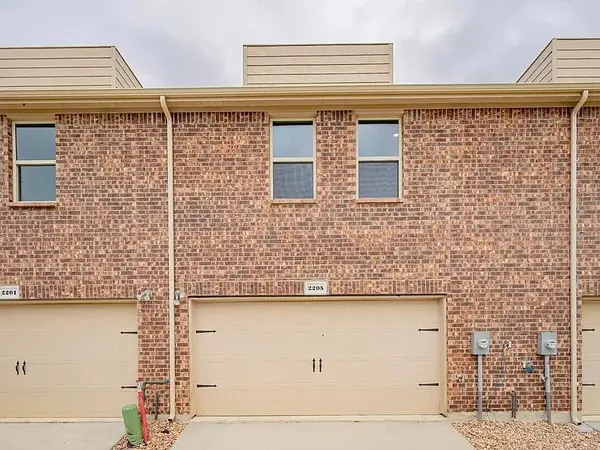 2121 Steer Creek Place, Mesquite, TX 75149