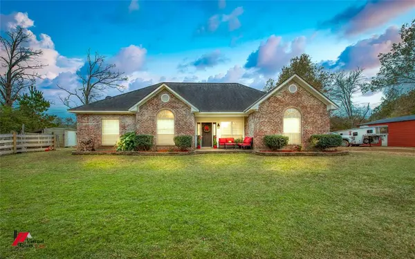266 Stark Road, Stonewall, LA 71078