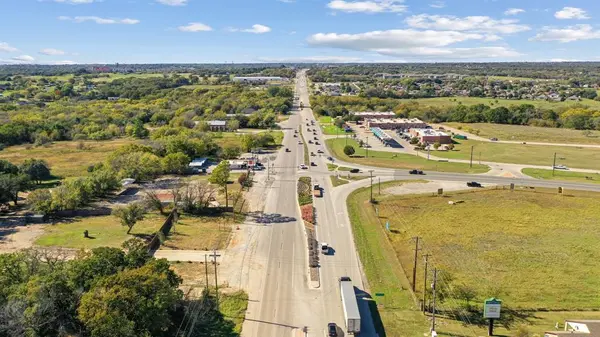 2101 Fort Worth Highway, Weatherford, TX 76086