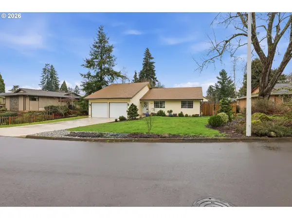 939 HAZELWOOD DR, Oregon City, OR 97045