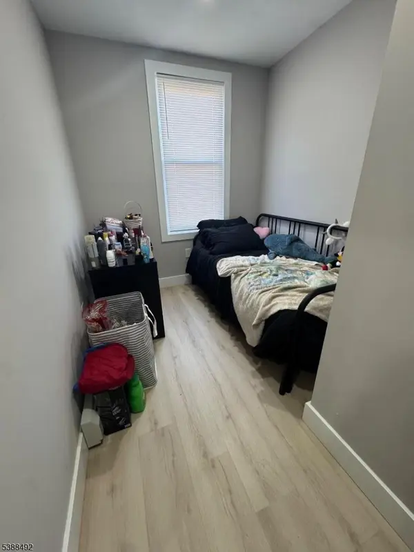 322 N 10Th St, Newark City, NJ 07107