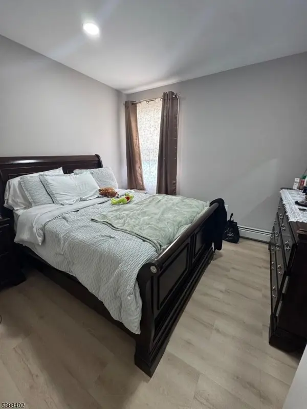 322 N 10Th St, Newark City, NJ 07107