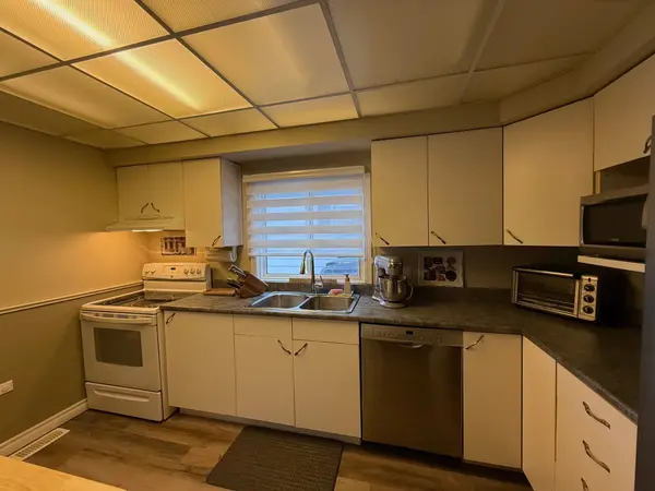 52 MACPHERSON AVE, Kirkland Lake, ON P2N 1B9