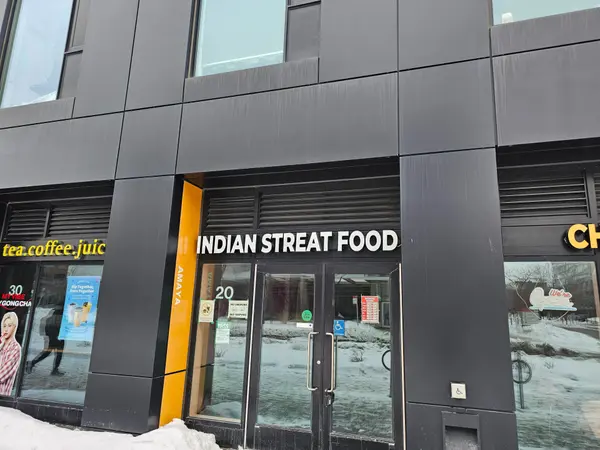 95 The Pond RD #20, Toronto W05, ON M3J 0L1