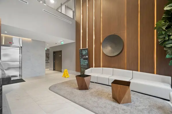 8 Nahani WAY #2501, Mississauga, ON L4Z 0C6