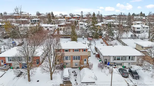 2048 Walker AVE, Peterborough, ON K9L 1S1