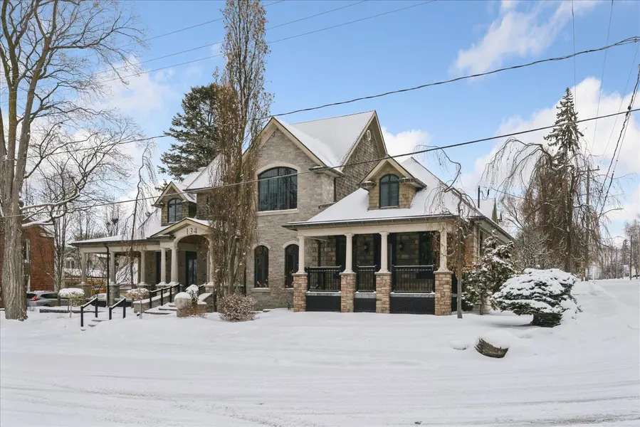 134 Front ST E, Whitby, ON L1N 1A1