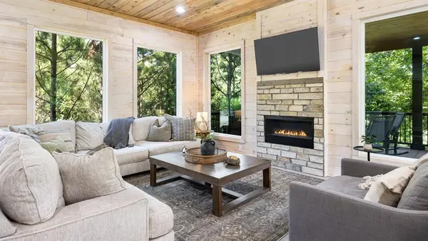 62 Hickory Canyon Trail, Broken Bow, OK 74728