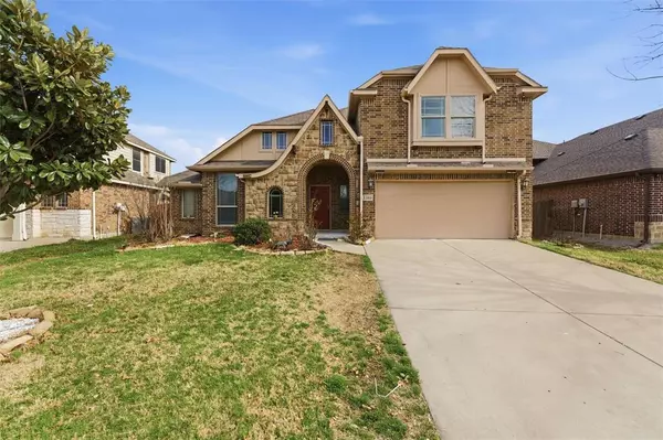 1310 Hearthstone Drive, Burleson, TX 76028