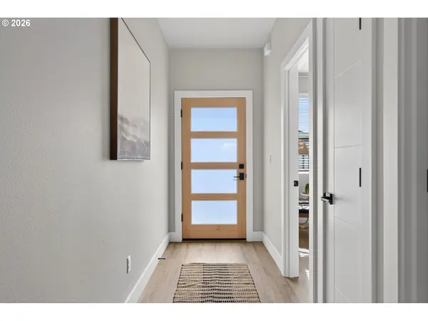 730 SE 34th ST, Battle Ground, WA 98604