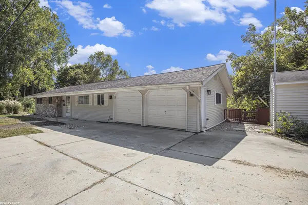 4167 N River Rd ST, Fort Gratiot Twp, MI 48059