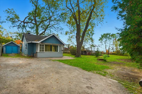 313 Dyson RD, Pickering, ON L1W 2N1