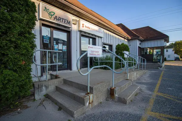 324 WHITEWOOD AVE, Temiskaming Shores, ON P0J 1P0