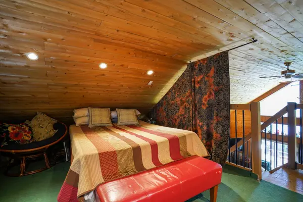 139D Petit LN, Kearney, ON P0A 1M0