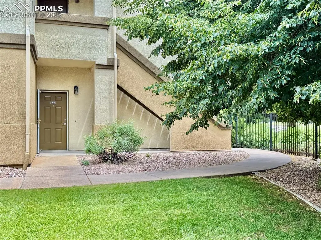 3764 Riviera GRV #103, Colorado Springs, CO 80922