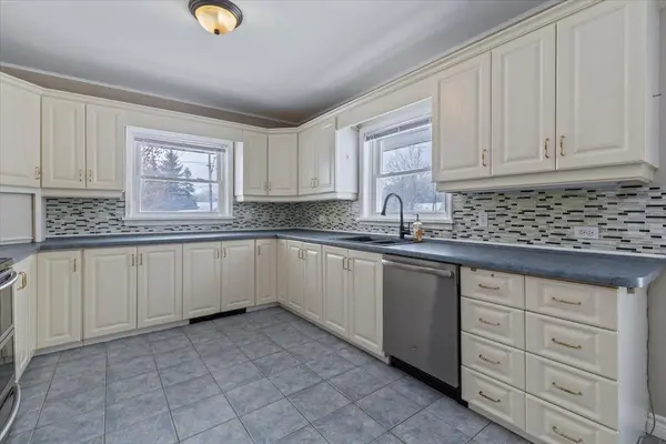 45 Toronto RD, Grey Highlands, ON N0C 1E0