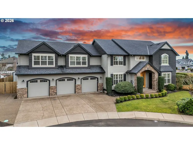 1275 N FIR ST, Canby, OR 97013