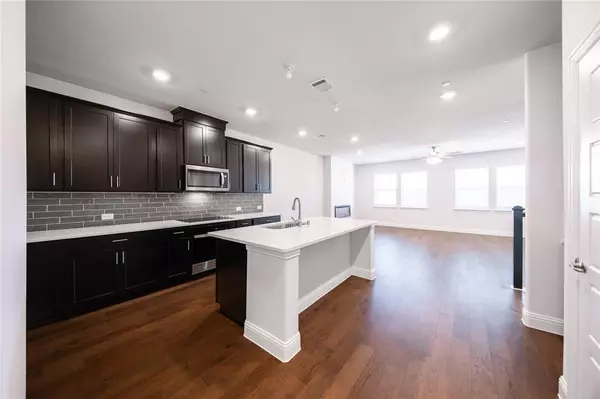 Rowlett, TX 75088,7929 Sunset Boulevard